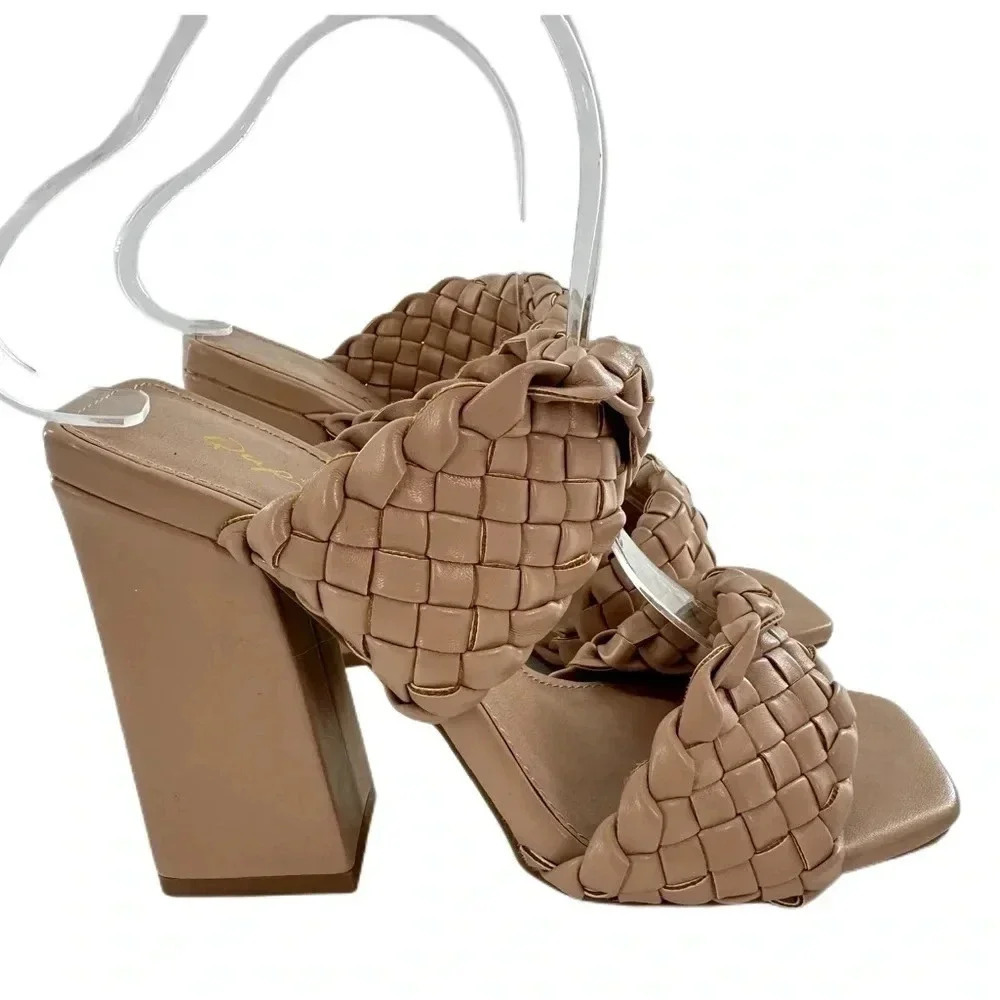 New Quipid womens heels size 5.5 36.5 taupe faux leather braided chunky